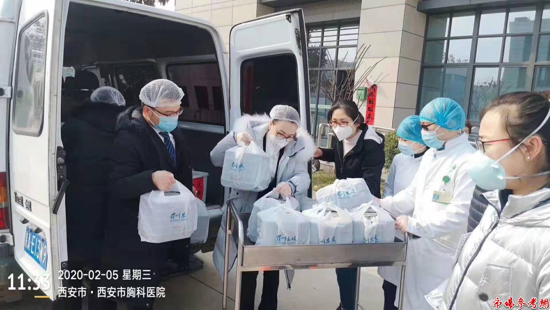 眉州东坡集团为抗疫一线勇士免费送餐